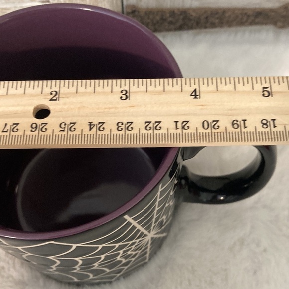 Novogratz Halloween Spiderweb Mug - Picture 6 of 6